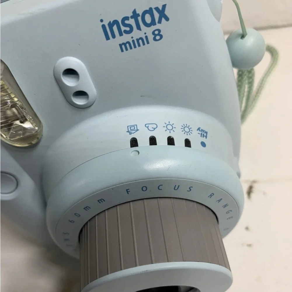 Fujifilm Instax Mini 8 Camera - Light Blue